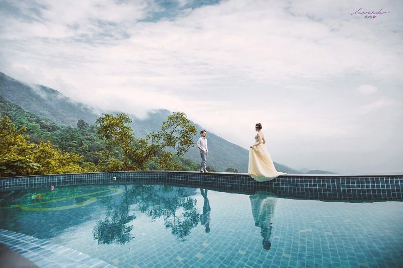 Chụp ảnh cưới ở đâu thì đẹp | Hồ bơi trong khu nghỉ dưỡng