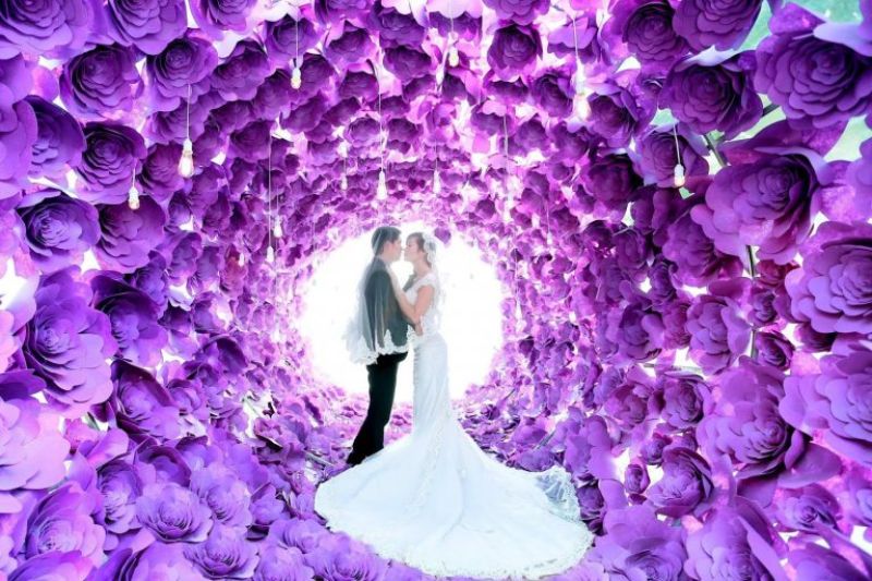 chụp ảnh cưới ở Hà Nội hang động hoa tím