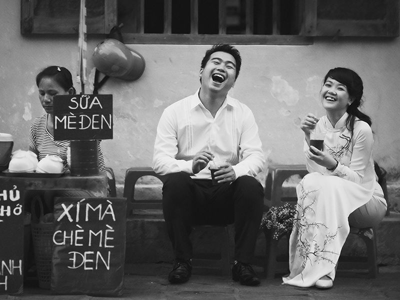 Chụp hình cưới trắng đen đẹp