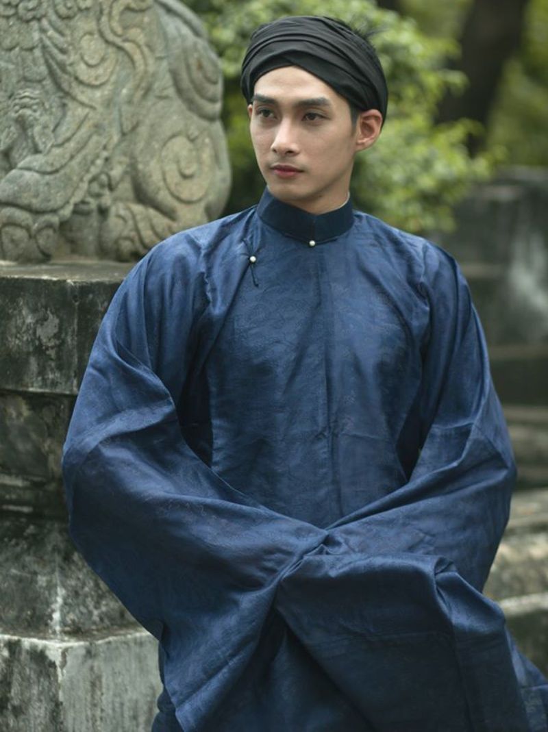 Chụp áo dài cổ phục ở Huế -3