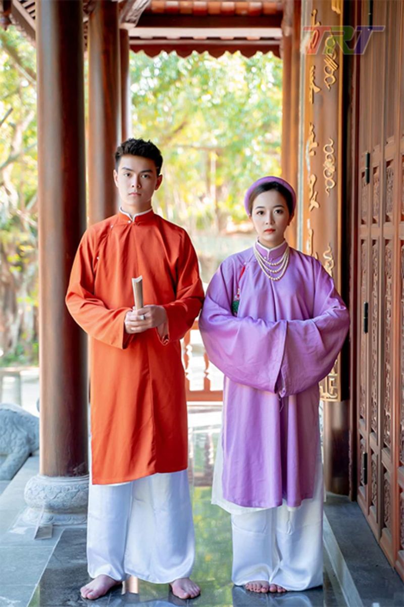 Chụp ảnh áo dài cổ phục ở Huế -2