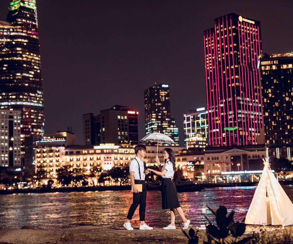 Kim Tuyến Bridal - studio cho thuê nhiếp ảnh gia đẹp tại TPHCM phong cách tự nhiên