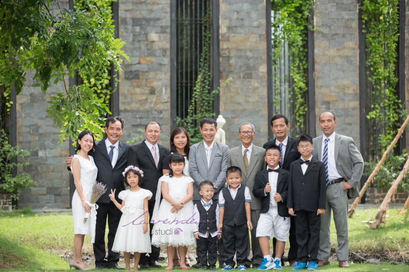 Giá dịch vụ chụp đại gia đình ở Đà Nẵng