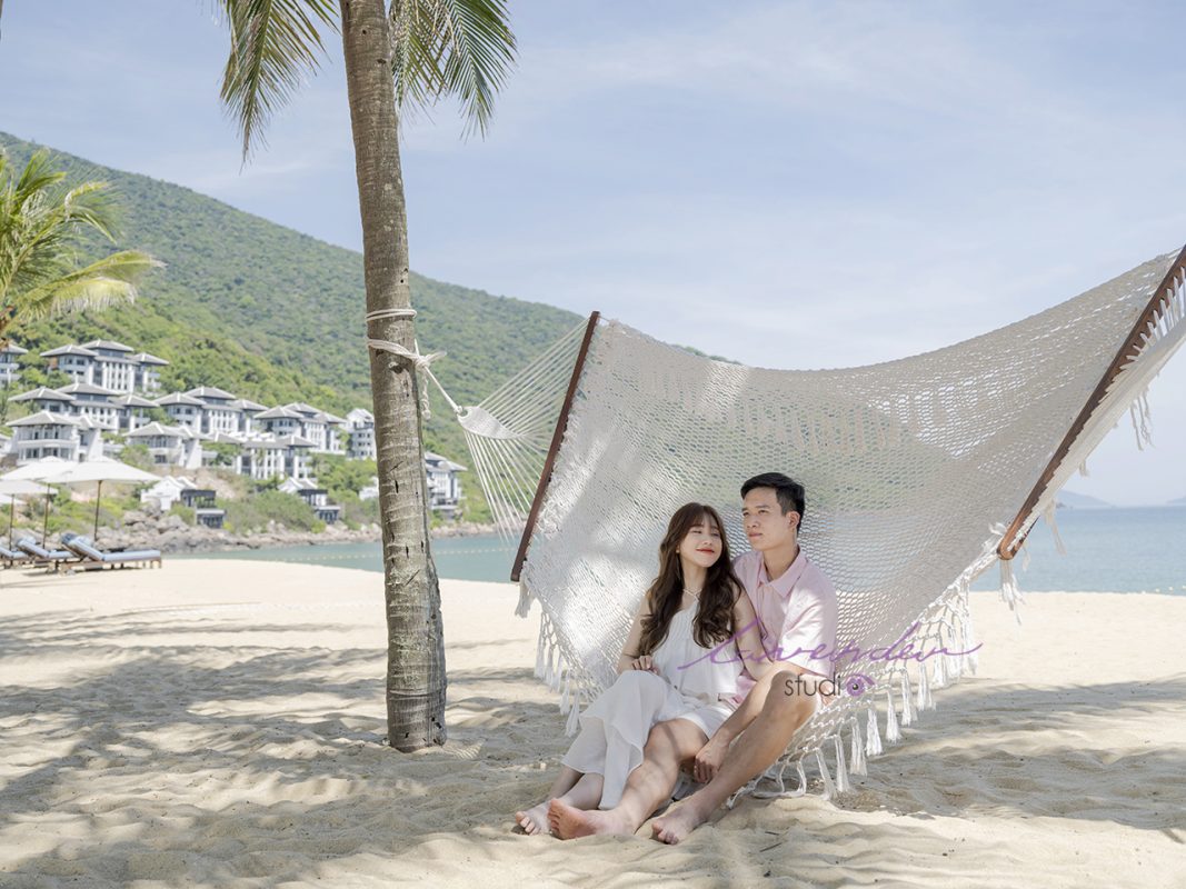 Giá chụp hình cưới ở biển Đà nẵng bao nhiêu