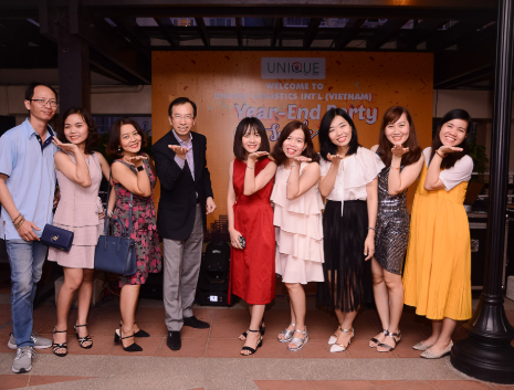 Giá chụp ảnh tất niên cuối năm phụ thuộc vào 10 yếu tố nào? Giá chụp ảnh tất niên cuối năm phụ thuộc vào 10 yếu tố nào?