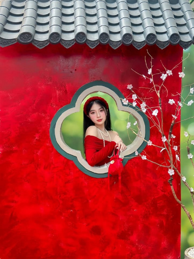 Check-in 10 địa điểm chụp hình áo dài ngoại cảnh ở TPHCM xuân Ất Tỵ 2025