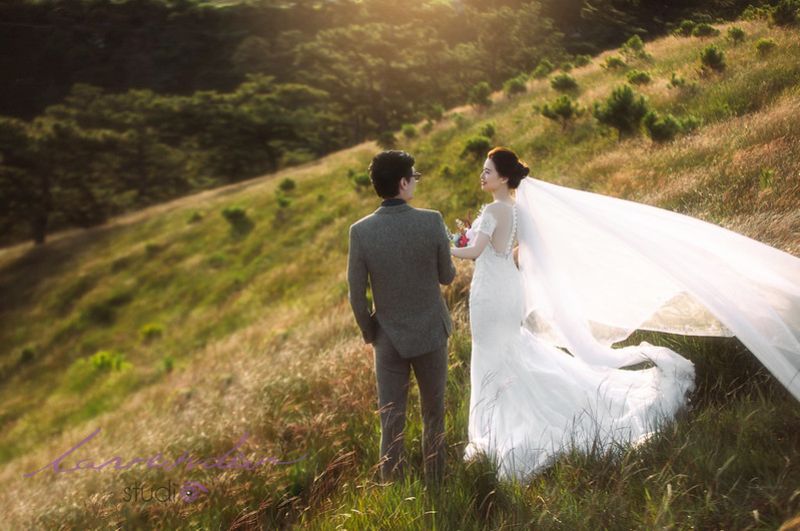 Nên chụp ảnh cưới vào tháng mấy | Chụp ảnh cưới khuyến mãi vẫn đẹp lung linh