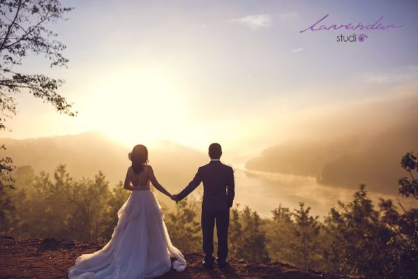 Studio chụp ảnh cưới đẹp ở Hà Nội-cảnh hoàng hôn