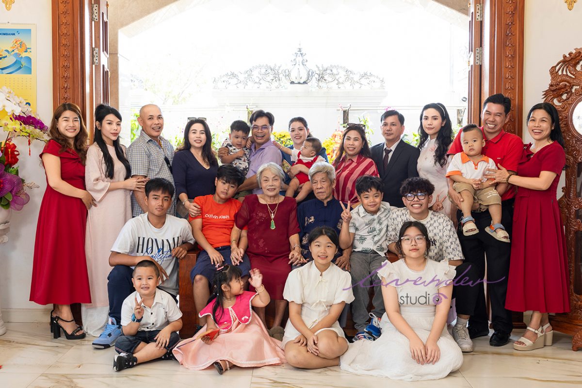 Chụp ảnh gia đình tại nhà ở Hà Nội giá bao nhiêu