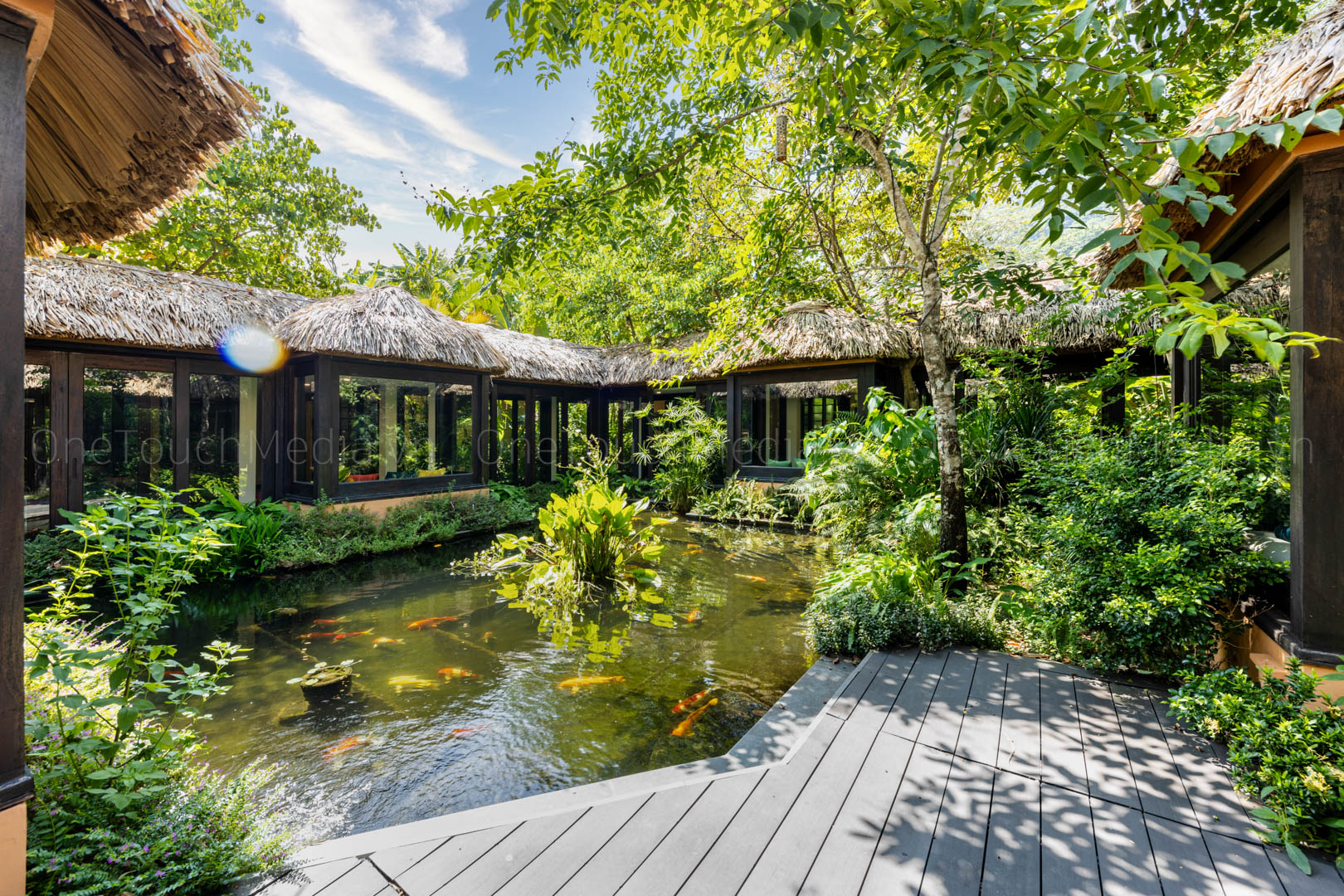 Trọn gói chụp ảnh quảng cáo nhà hàng, resort, khách sạn đẹp, đậm dấu ấn bản địa tại Huế Trọn gói chụp ảnh quảng cáo nhà hàng, resort, khách sạn đẹp, đậm dấu ấn bản địa tại Huế