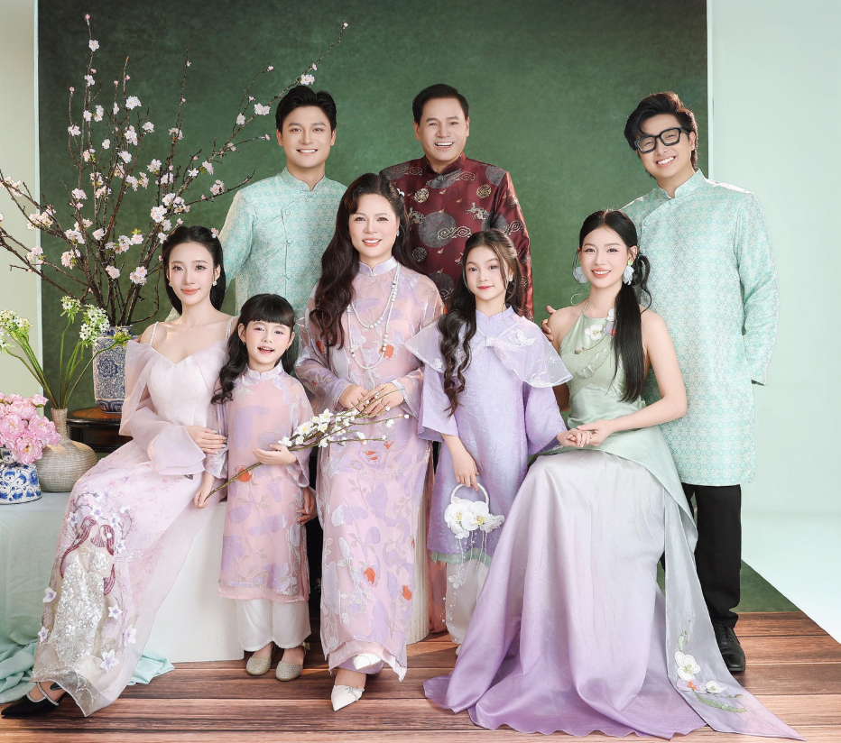 Các concept chụp hình gia đình Tết 2026 được yêu thích tại TP.HCM