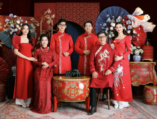 Các concept chụp hình gia đình Tết 2026 được yêu thích tại TP.HCM