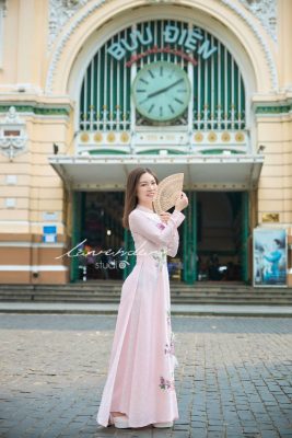 Bí quyết chụp ảnh áo dài ngoài trời lung linh 2026