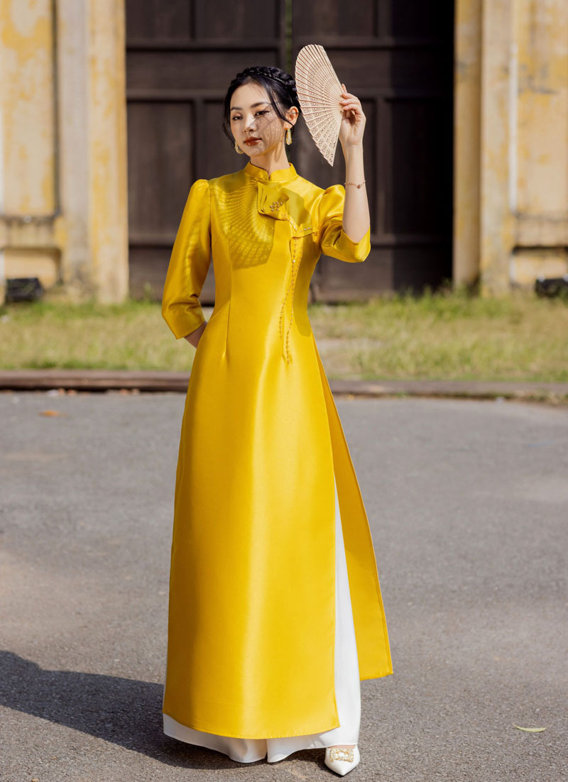 Bí quyết chụp ảnh áo dài ngoài trời lung linh 2026