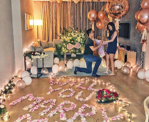 Dịch Vụ Chụp Ảnh Cầu Hôn Tại Nhà – Riêng Tư Và Ấm Áp Dịch Vụ Chụp Ảnh Cầu Hôn Tại Nhà – Riêng Tư Và Ấm Áp