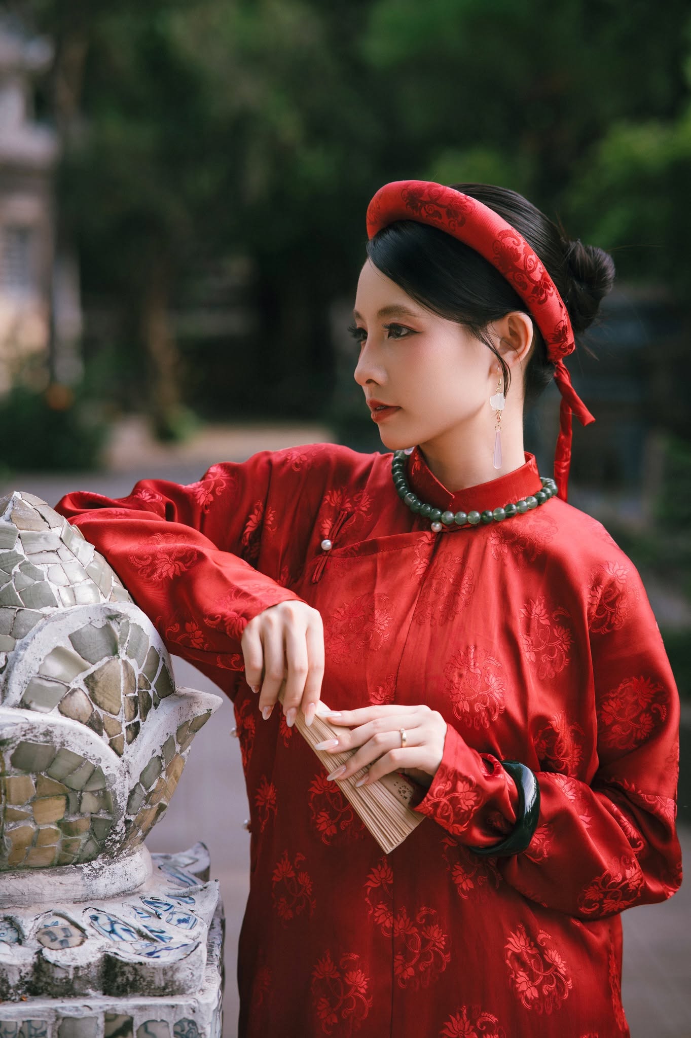 Chụp Ảnh Áo Dài Ở Huế: Gợi Ý Trang Phục, Địa Điểm Và Concept Đẹp Nhất Chụp Ảnh Áo Dài Ở Huế: Gợi Ý Trang Phục, Địa Điểm Và Concept Đẹp Nhất